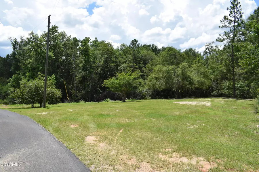 1 Timberidge Road, Lucedale, MS 39452