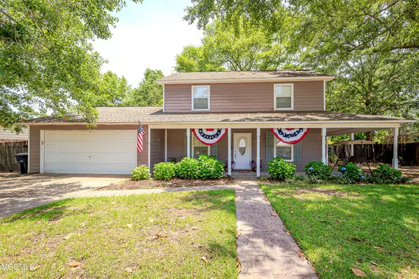 128 Reynolds Circle, Ocean Springs, MS 39564