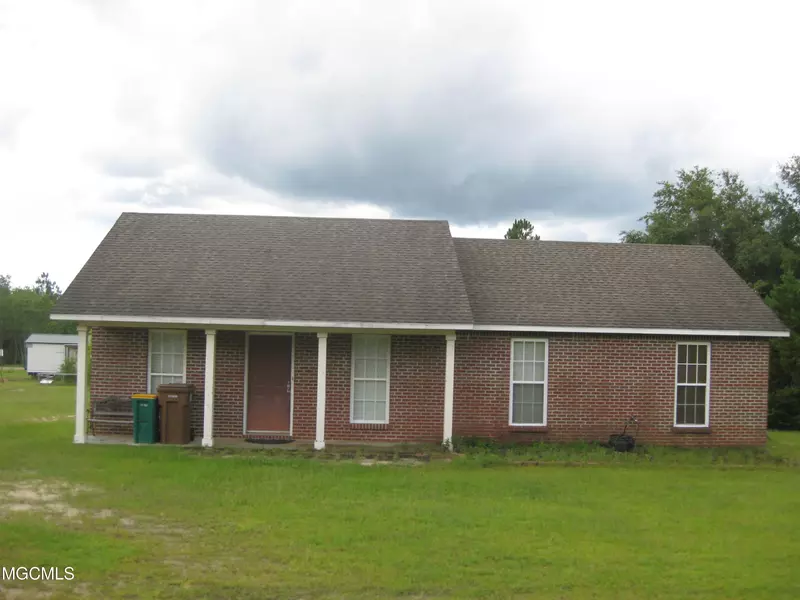 19806 W Wortham Road, Saucier, MS 39574