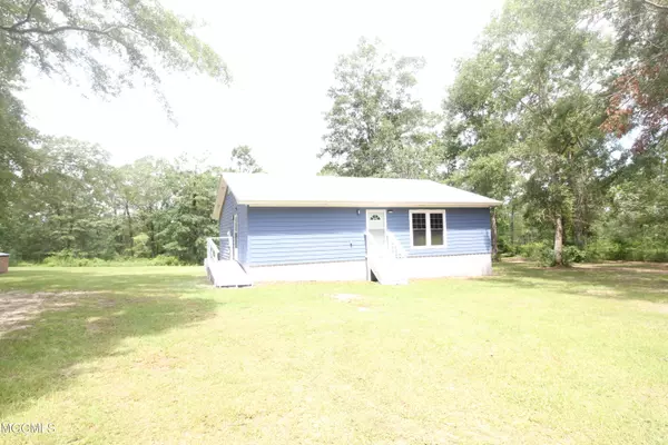 Lucedale, MS 39452,176 Long Leaf Road