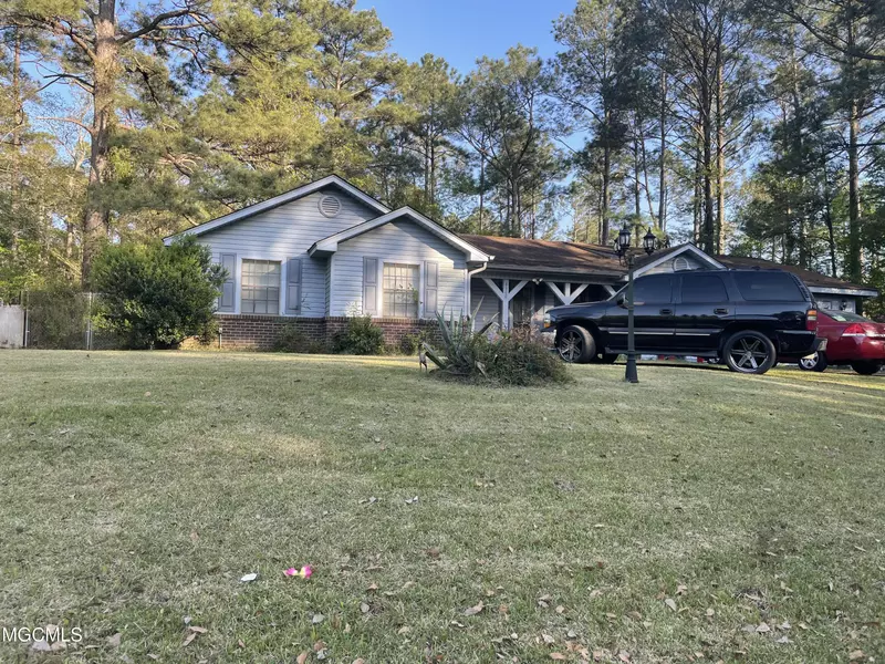 4808 Fordham Drive, Gautier, MS 39553