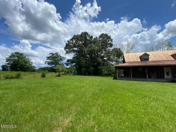 Saucier, MS 39574,25163 Mchenry Road
