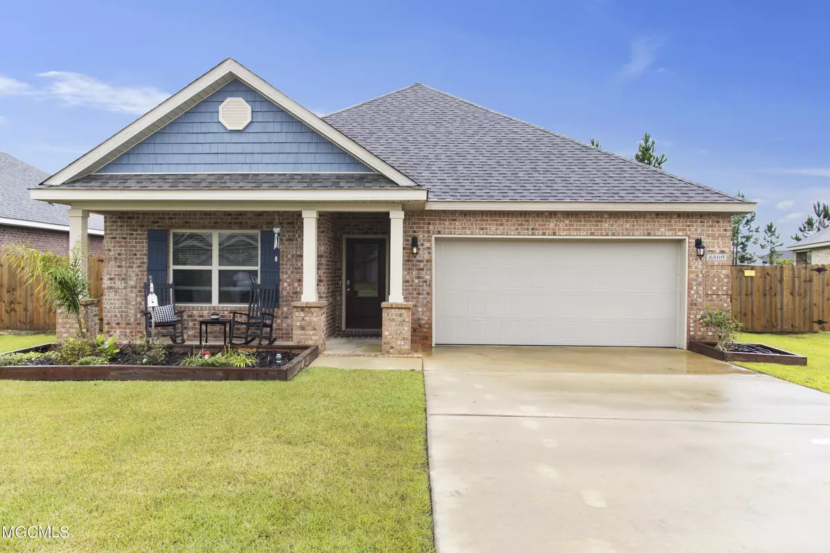 Ocean Springs, MS 39564,6869 Sweetclover Drive