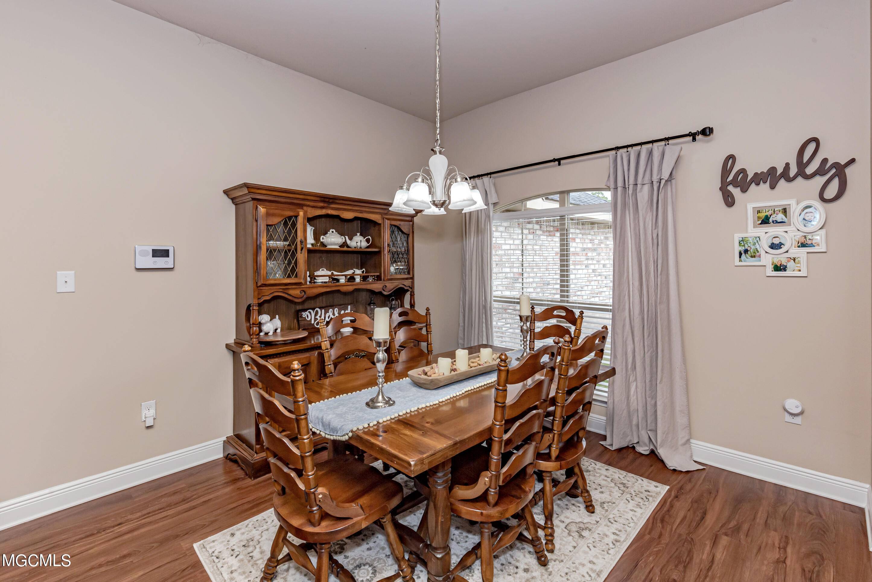 Ocean Springs, MS 39564,6877 Biddix Evans Road
