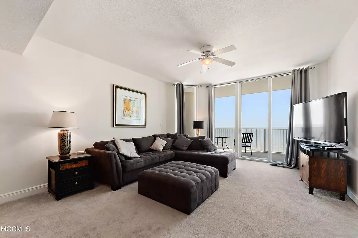 Biloxi, MS 39531,2668 Beach Boulevard #1505