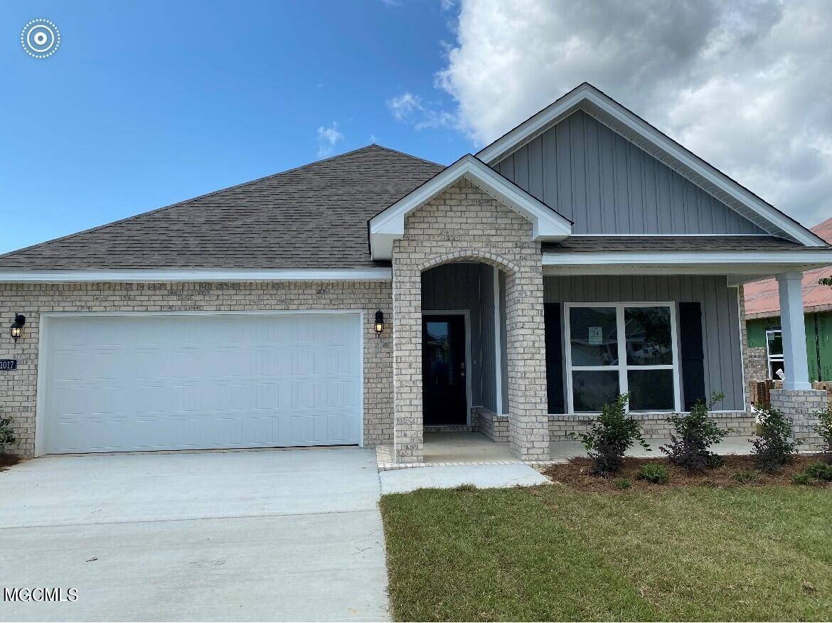 1017 Kittiwake Drive, Ocean Springs, MS 39564