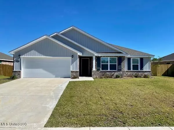 1081 Enclave Cir, Long Beach, MS 39560