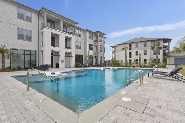 2501 Bienville Boulevard #413, Ocean Springs, MS 39564