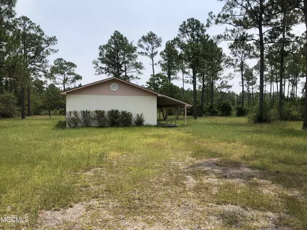 6208 Baker Road, Gautier, MS 39553