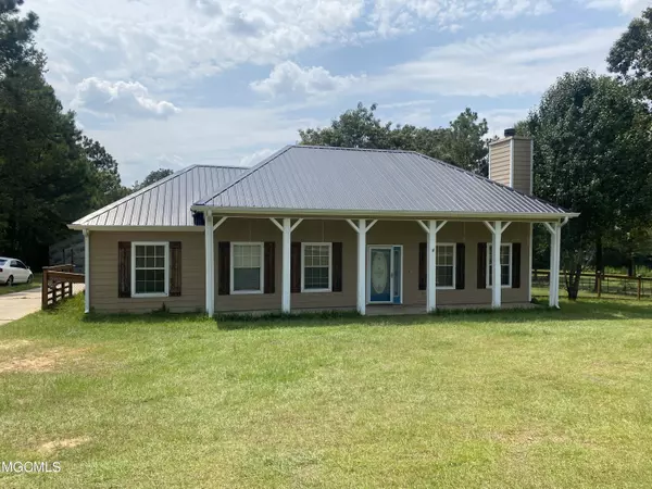 2018 Woodland Drive, Wiggins, MS 39577