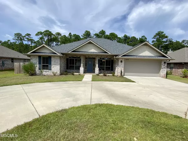 6892 Biddix Evans Road, Ocean Springs, MS 39564