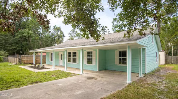 Bay Saint Louis, MS 39520,7061 Tippah Street