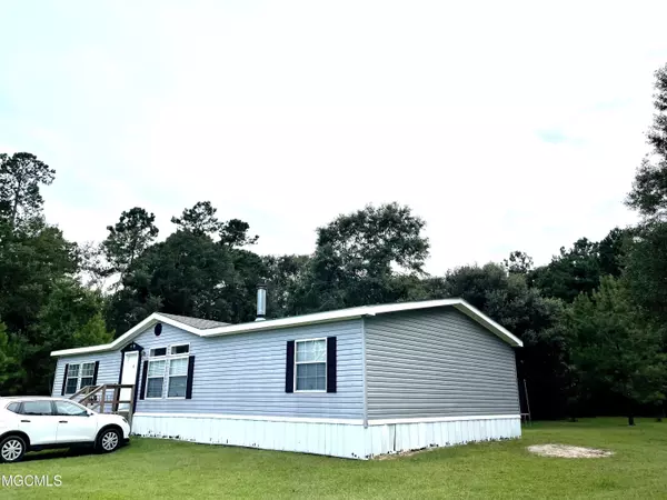 Carriere, MS 39426,100 Horseshoe Lane