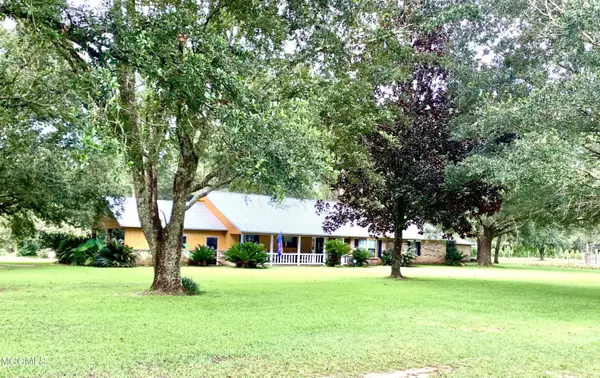 8008 Tanner Williams Road, Lucedale, MS 39452