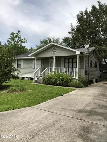 260 Trout Street, Waveland, MS 39576