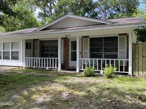 2717 Hargrove Drive, Ocean Springs, MS 39564