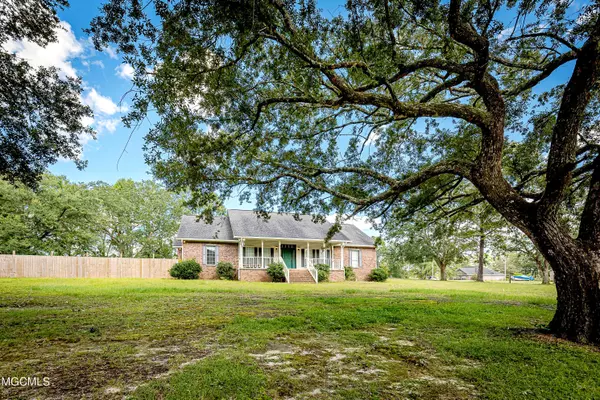 Vancleave, MS 39565,17012 E Spring Lake Drive