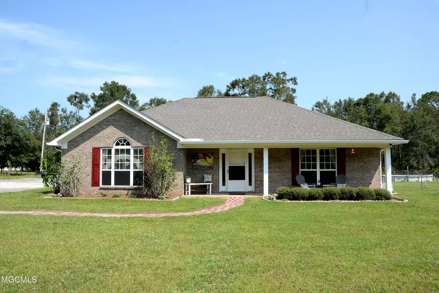 12314 Evelyn Avenue, Biloxi, MS 39532