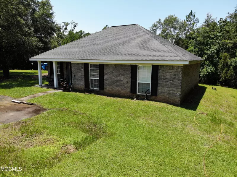 21517 Dye Road, Saucier, MS 39574