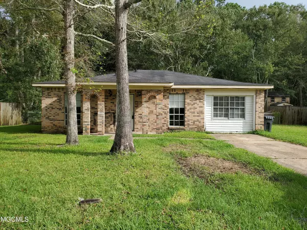 1608 Riverside Drive, Gautier, MS 39553