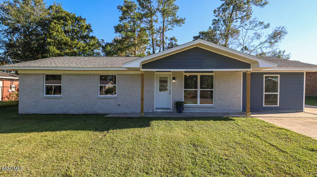 217 Palmyra Street, Long Beach, MS 39560