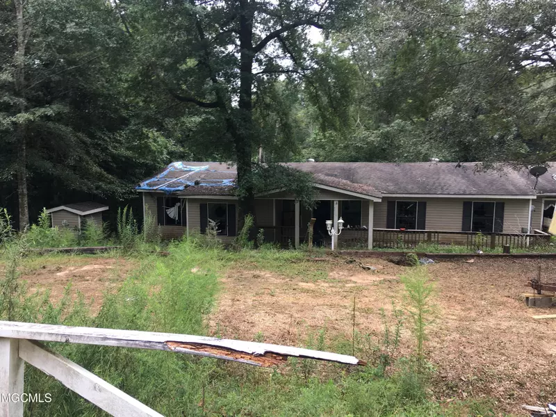 370 Mcgregor Drive, Wiggins, MS 39577