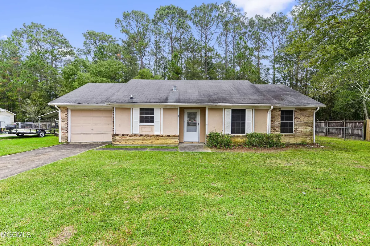 Ocean Springs, MS 39564,7100 Greenbriar Street