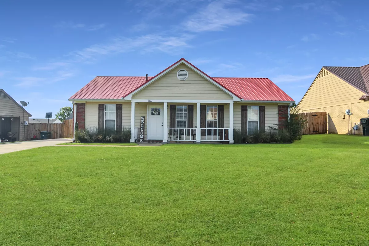 Senatobia, MS 38668,106 Country Meadow Drive