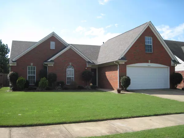 2605 Hunters Pointe Drive, Southaven, MS 38672