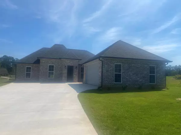 60 Knoll Creek Drive, Carriere, MS 39426