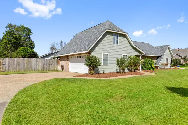 1948 Bayside Drive, Biloxi, MS 39532