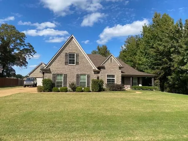506 Swinnea Lakes Drive, Southaven, MS 38672