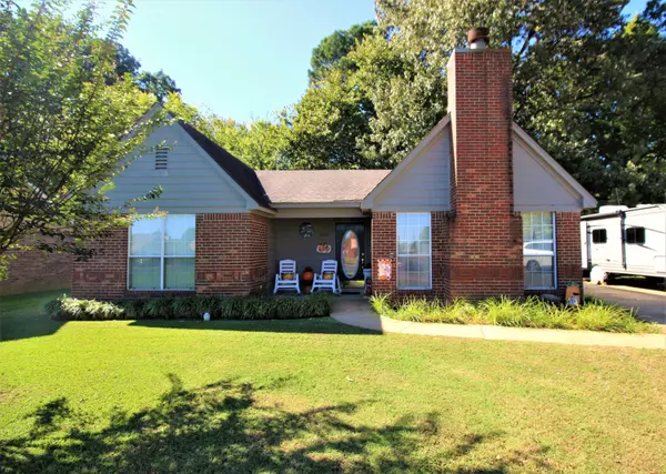 7629 Coral Meadows Drive, Southaven, MS 38671