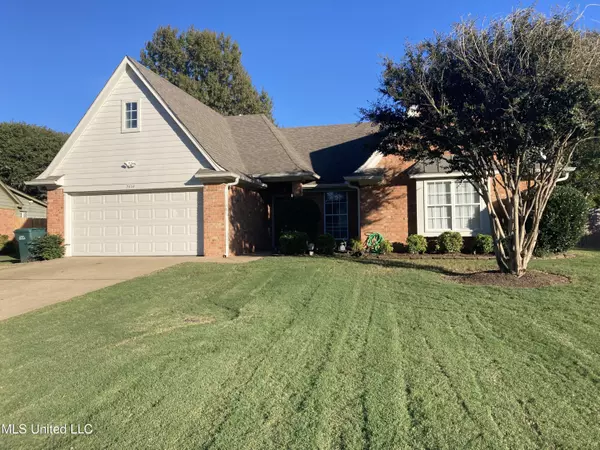 7414 Hunters Hollow Lane, Southaven, MS 38671