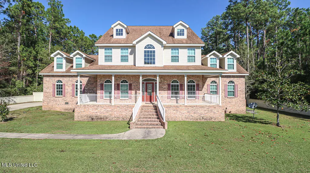 14211 Longwood Circle, D'iberville, MS 39540