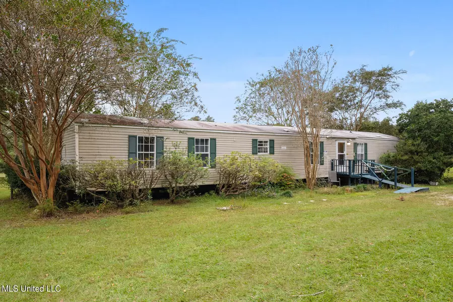 18003 W Third Street, Saucier, MS 39574