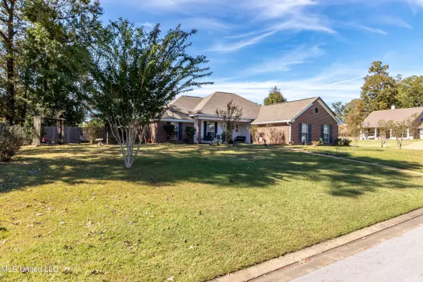 Pearl, MS 39208,816 Bent Oak Drive