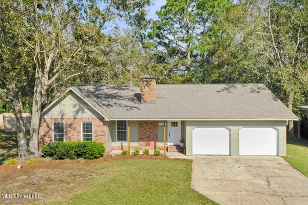 15795 S Parkwood Drive, Gulfport, MS 39503