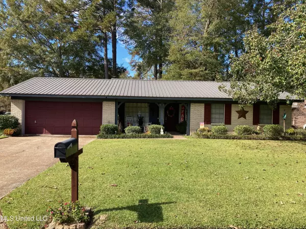 111 Fen Circle, Pearl, MS 39208