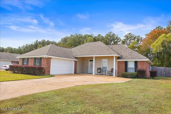 Pearl, MS 39208,1077 Spanish Oak Drive