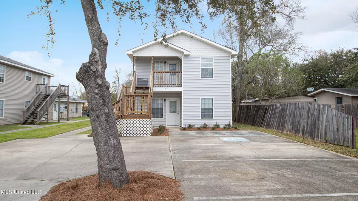 Gulfport, MS 39501,2208 30th Street