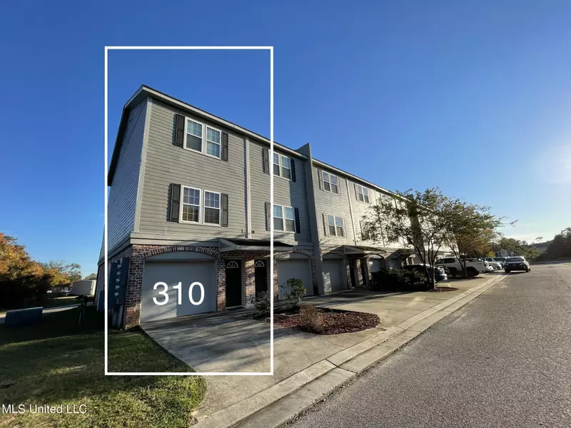310 Peach Street, D'iberville, MS 39540