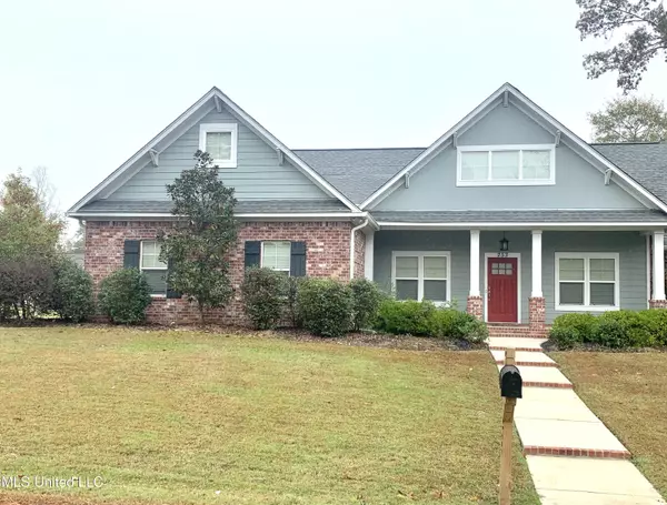 253 E Sunset Drive, Brandon, MS 39042