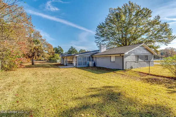 Clinton, MS 39056,950 E Northside Drive