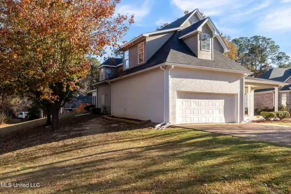 Madison, MS 39110,303 Woodland Brook Drive