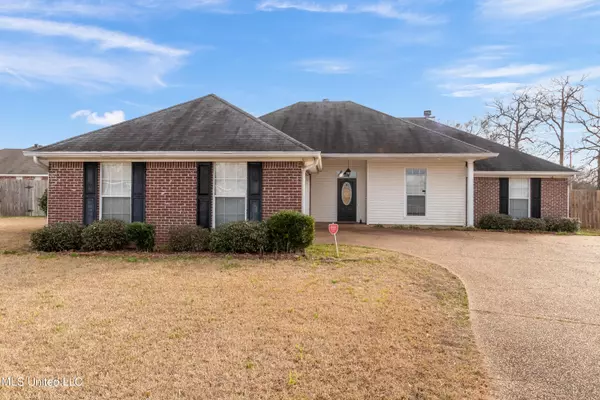 605 Juniper Cove, Pearl, MS 39208