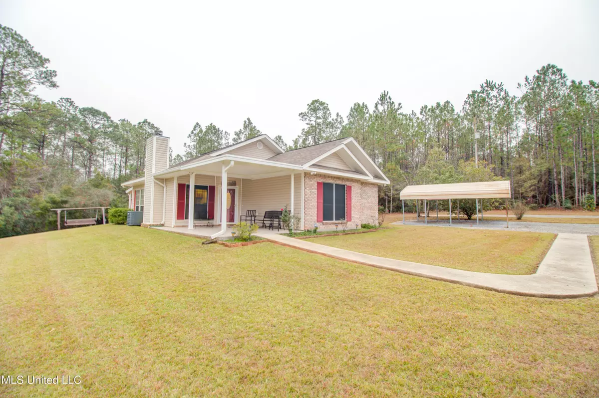 Perkinston, MS 39573,28020 Lake Cypress Drive