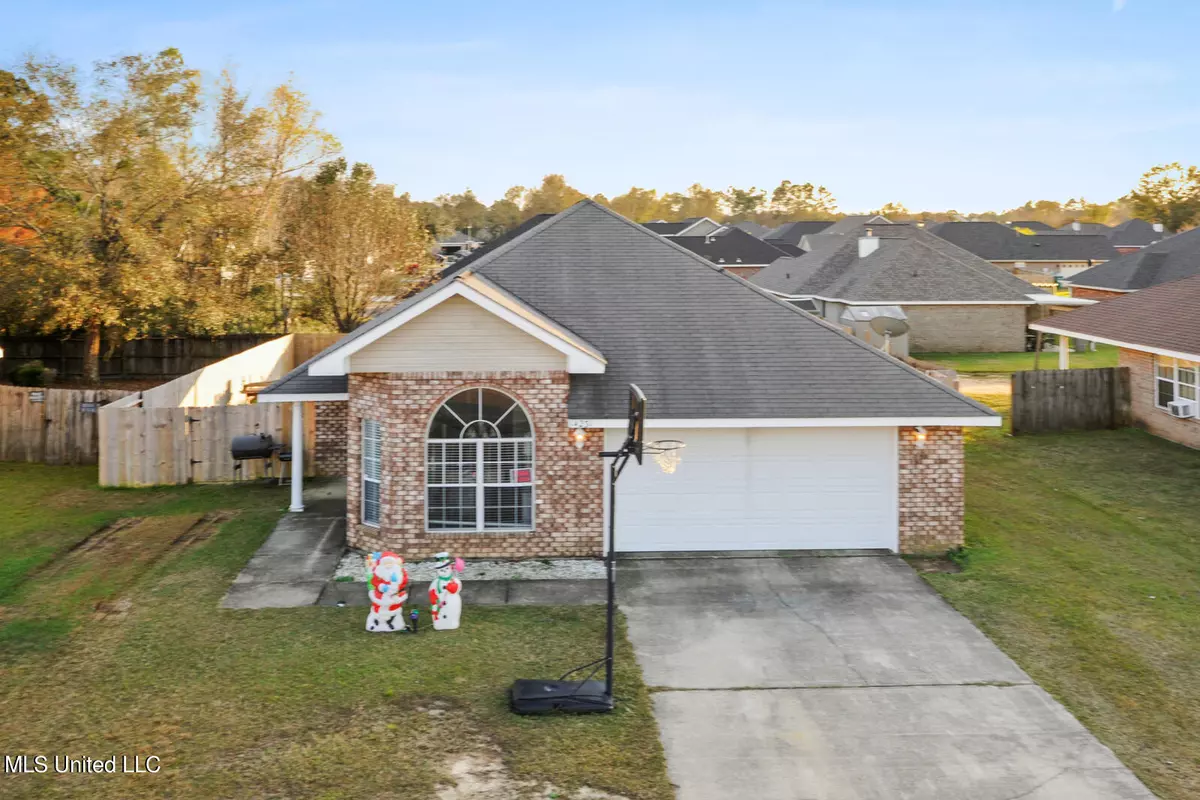 Gulfport, MS 39503,14231 S Country Hills Drive