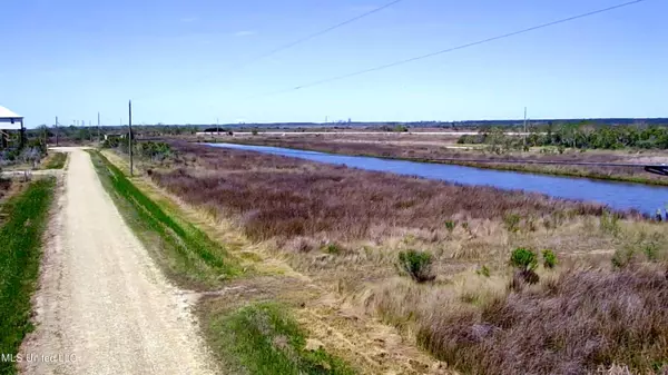 Bay Saint Louis, MS 39520,920 W Bayou Road