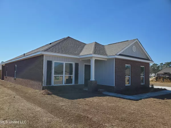 7381 Shearwater Way, Ocean Springs, MS 39564